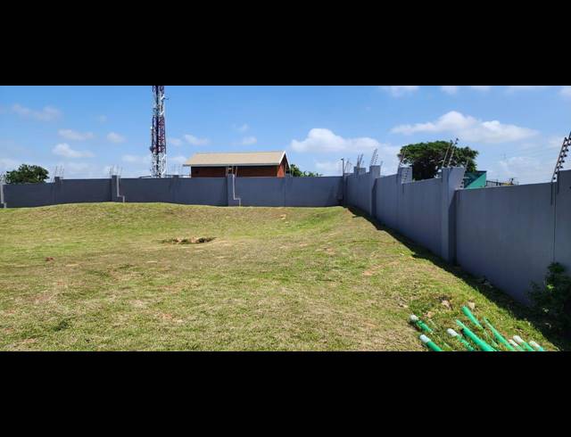 912M² VACANT LAND FOR SALE IN SHEFFIELD BEACH